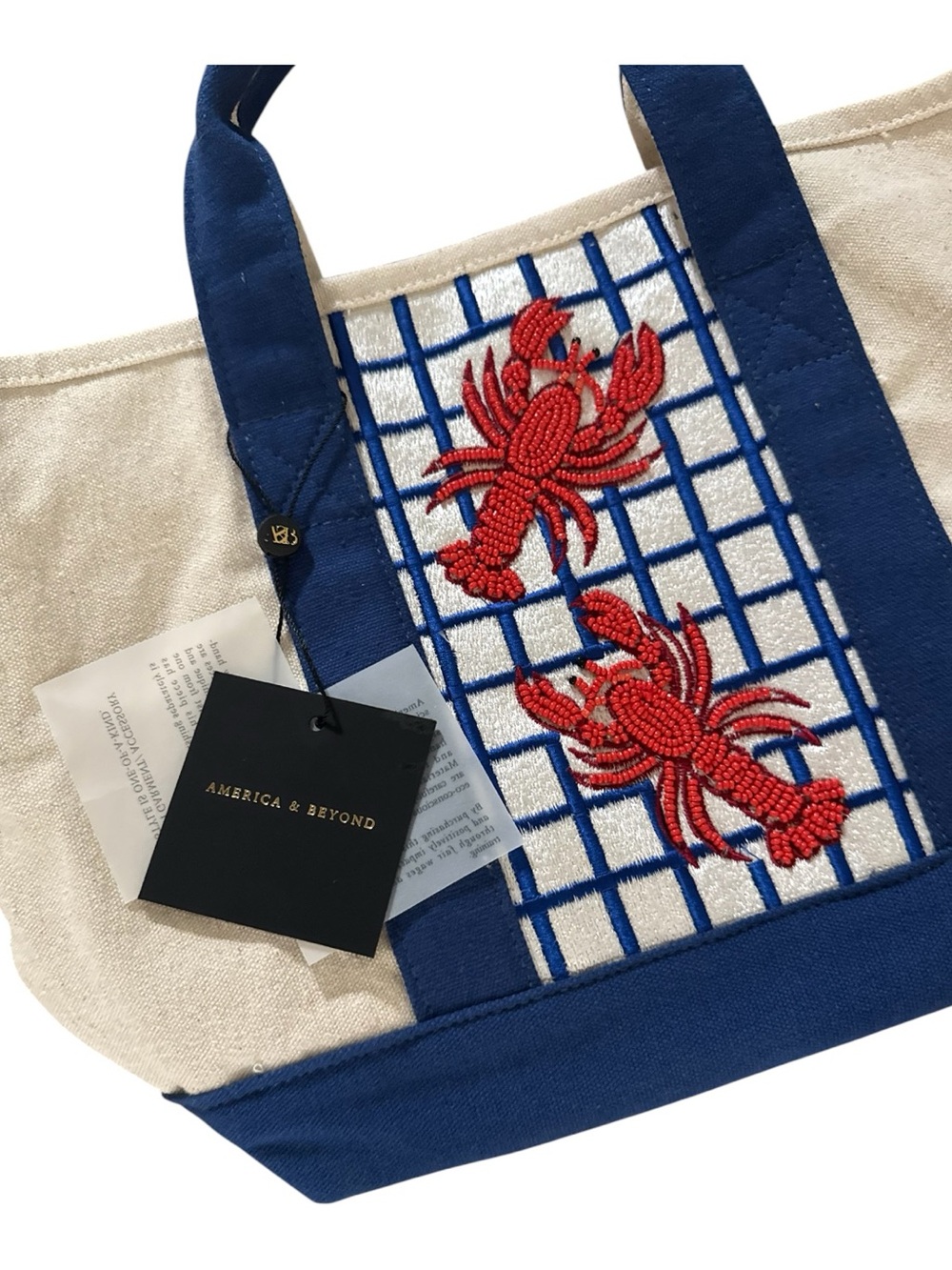 🦞💙NWT America & Beyond Red Blue Beaded Lobster Coastal Small Tote Bag Purse